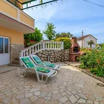 Ljubica Apartamento Kampor