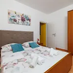 Ljubica Apartamento *