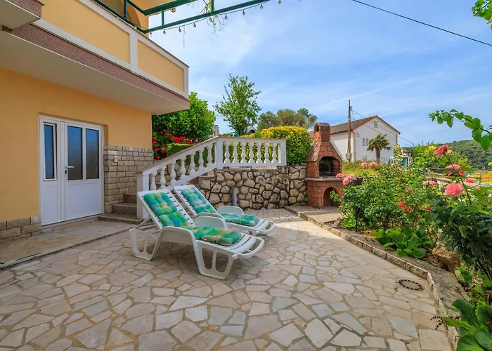 Ljubica Apartament Kampor
