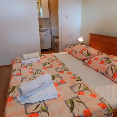 Ljubica Apartment Kampor