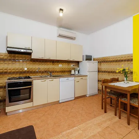 Apartamento Ljubica
